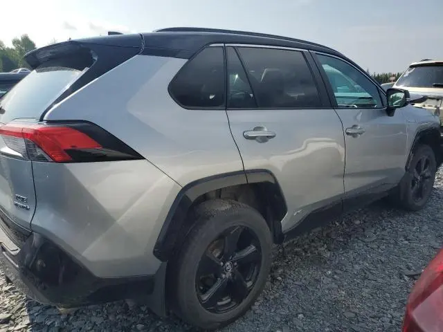 2019 TOYOTA RAV4 XLE  