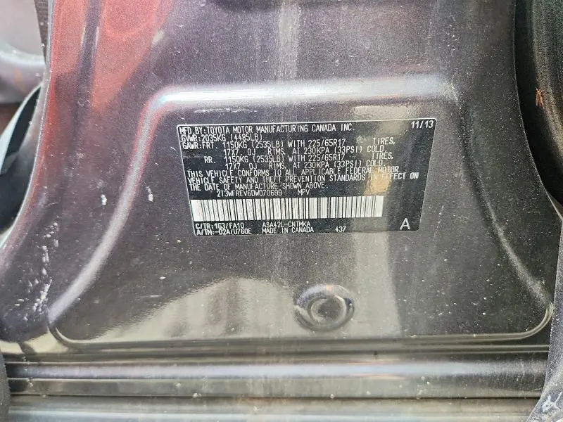 2013 TOYOTA RAV4 XLE  