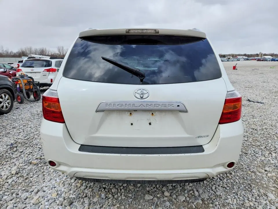 2010 TOYOTA HIGHLANDER LIMITED  