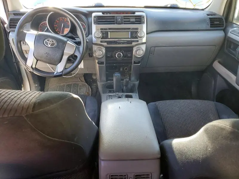 2010 TOYOTA 4RUNNER SR5  