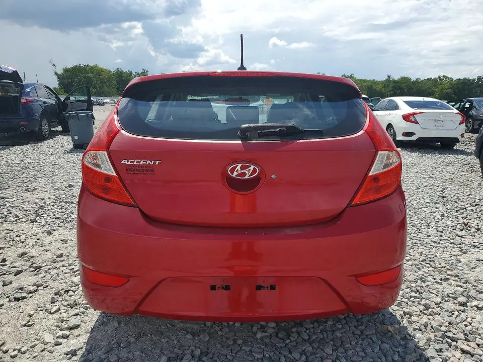 2014 HYUNDAI ACCENT SE  