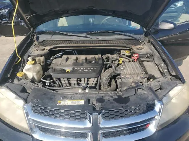 2013 DODGE AVENGER SE  