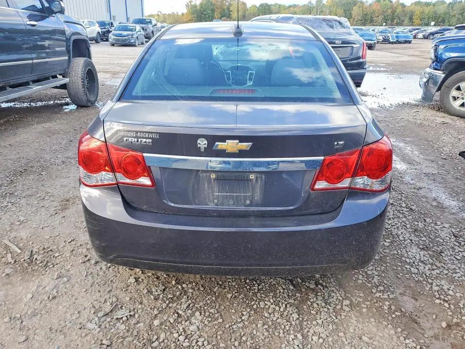 2015 CHEVROLET CRUZE LT  