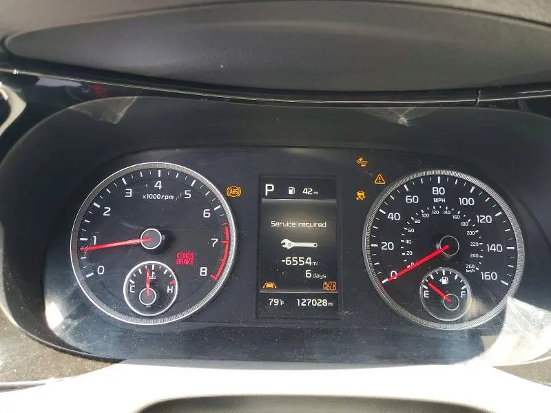 2021 KIA K5 LX  