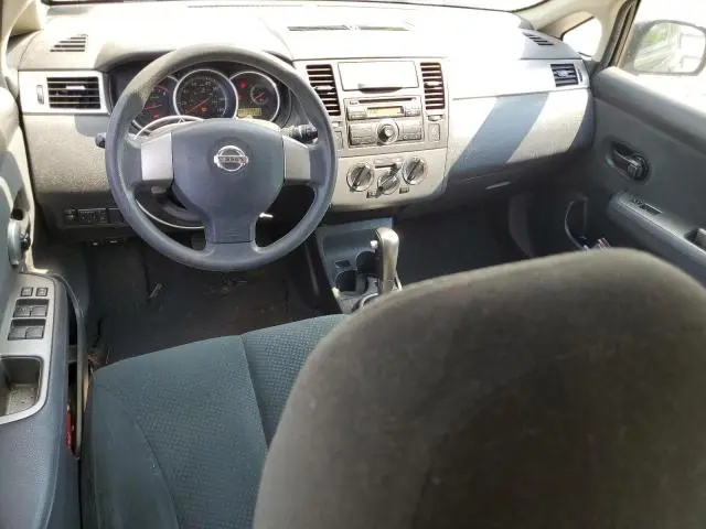 2011 NISSAN VERSA S  