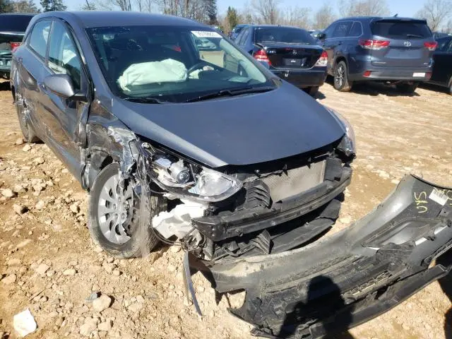 2017 HYUNDAI ELANTRA GT 