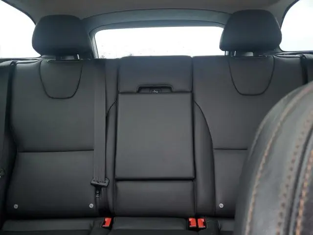 2017 VOLVO XC60 T6 DYNAMIC  