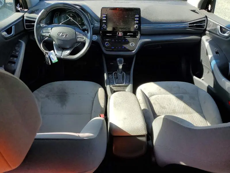 2022 HYUNDAI IONIQ SEL  