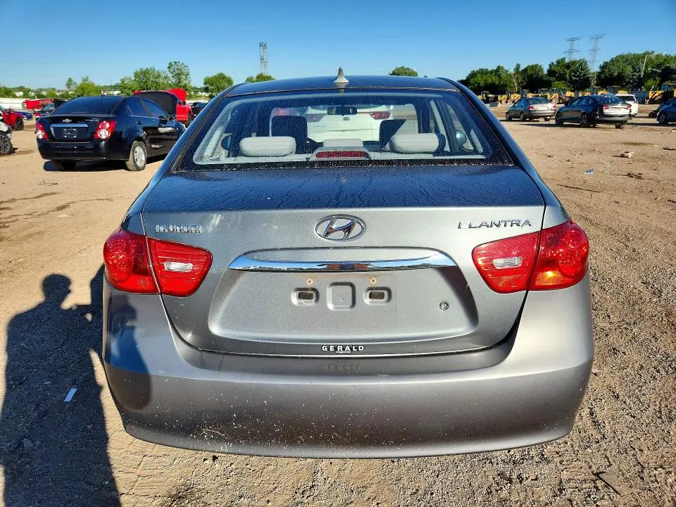 2010 HYUNDAI ELANTRA GLS  