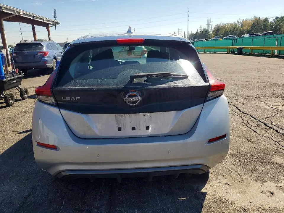 2025 NISSAN LEAF S  
