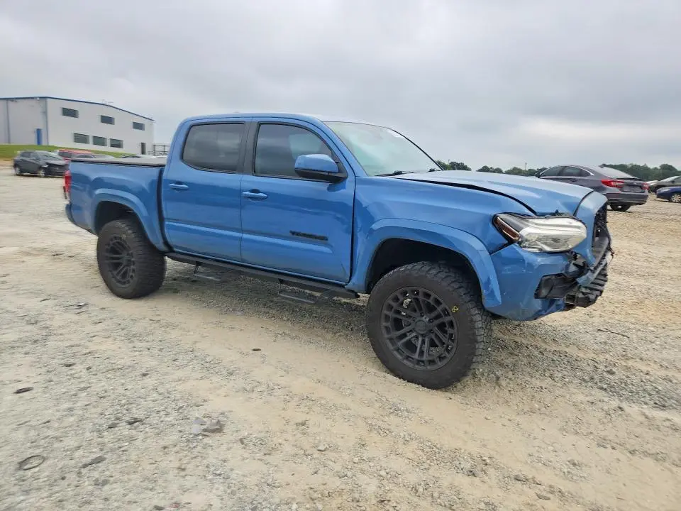 2019 TOYOTA TACOMA SR5 V6  