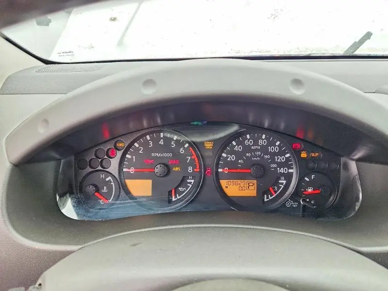 2011 NISSAN FRONTIER SV V6  