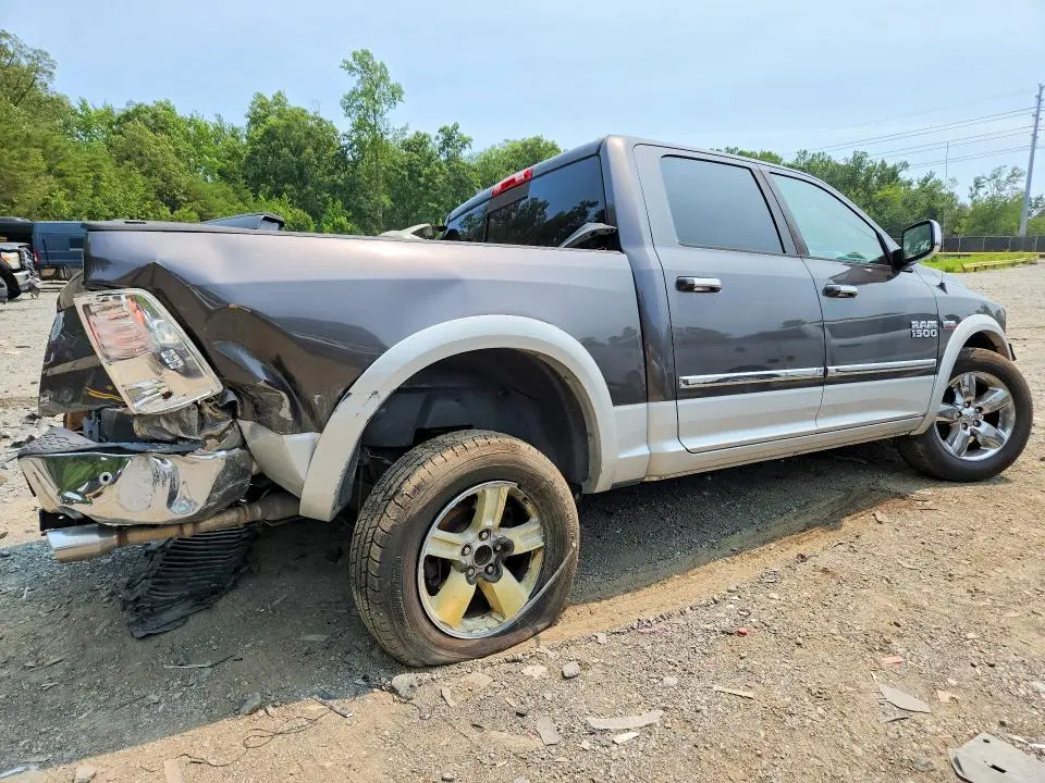 2015 RAM 1500 LARAMIE  