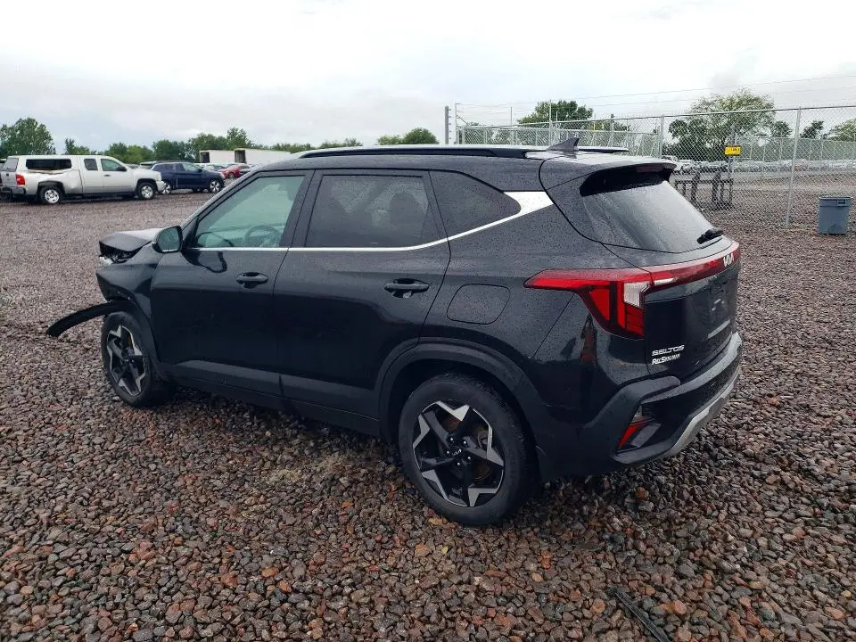2024 KIA SELTOS EX  