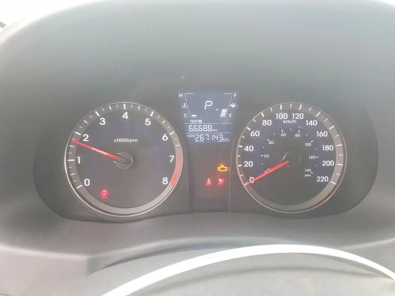 2013 HYUNDAI ACCENT GLS  