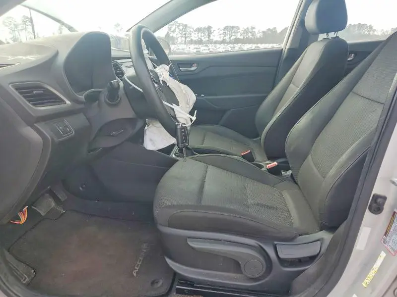 2018 HYUNDAI ACCENT SE  