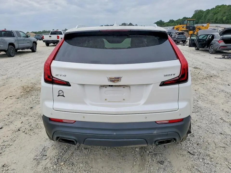 2019 CADILLAC XT4 LUXURY  