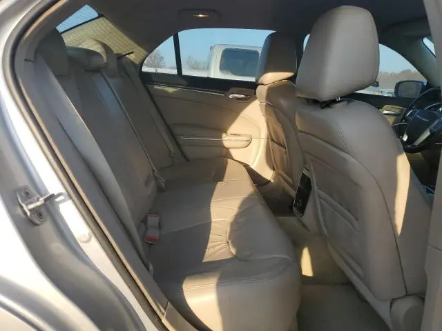 2011 CHRYSLER 300 LIMITED  