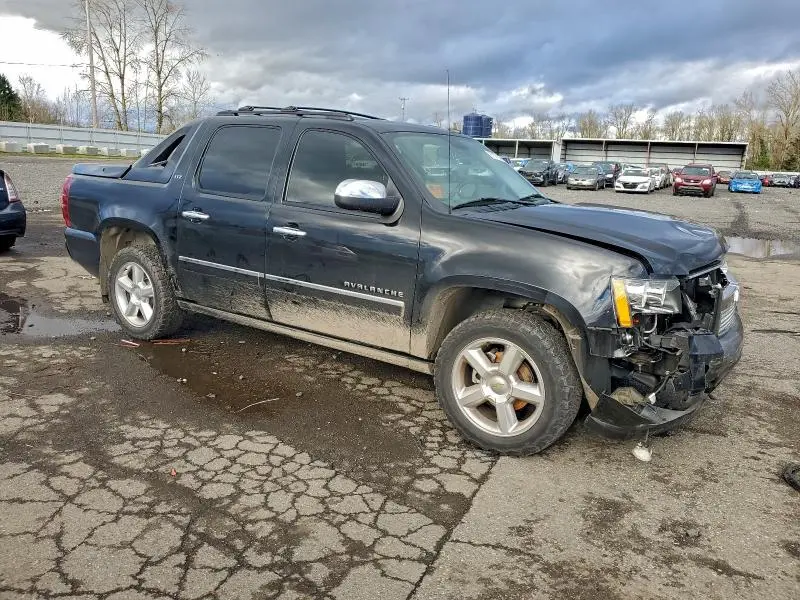 2011 CHEVROLET AVALANCHE LTZ  