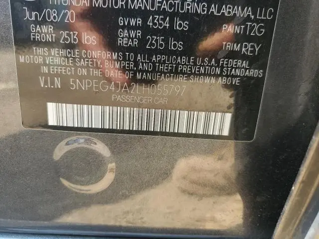 2020 HYUNDAI SONATA SE  