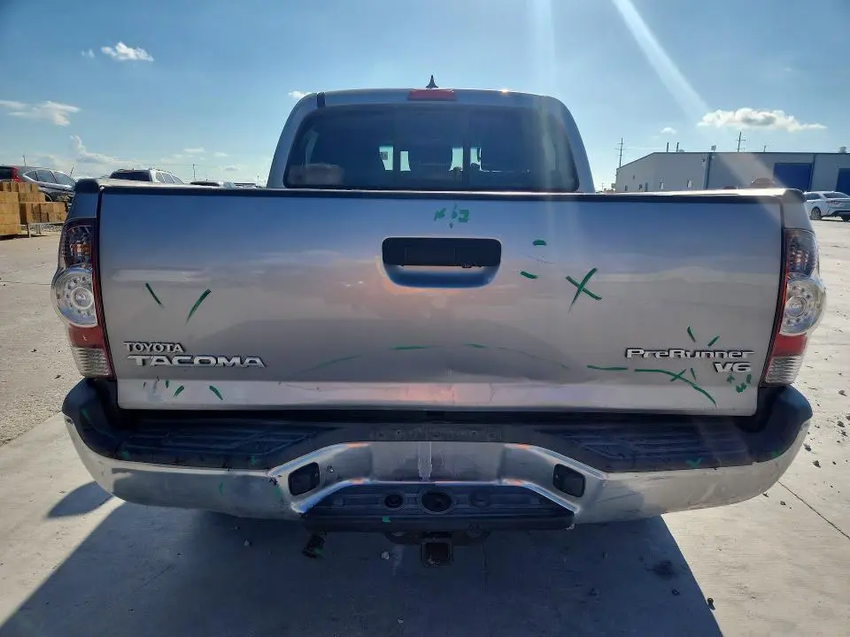 2014 TOYOTA TACOMA DOUBLE CAB PRERUNNER  