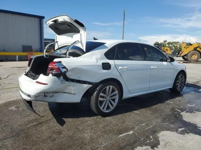 2019 VOLKSWAGEN PASSAT WOLFSBURG  
