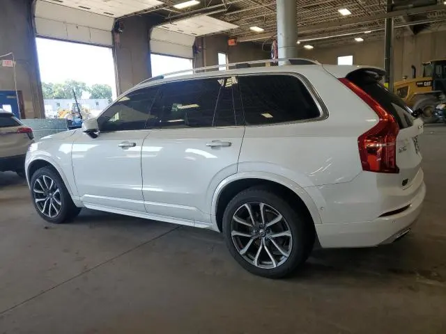 2017 VOLVO XC90 T6