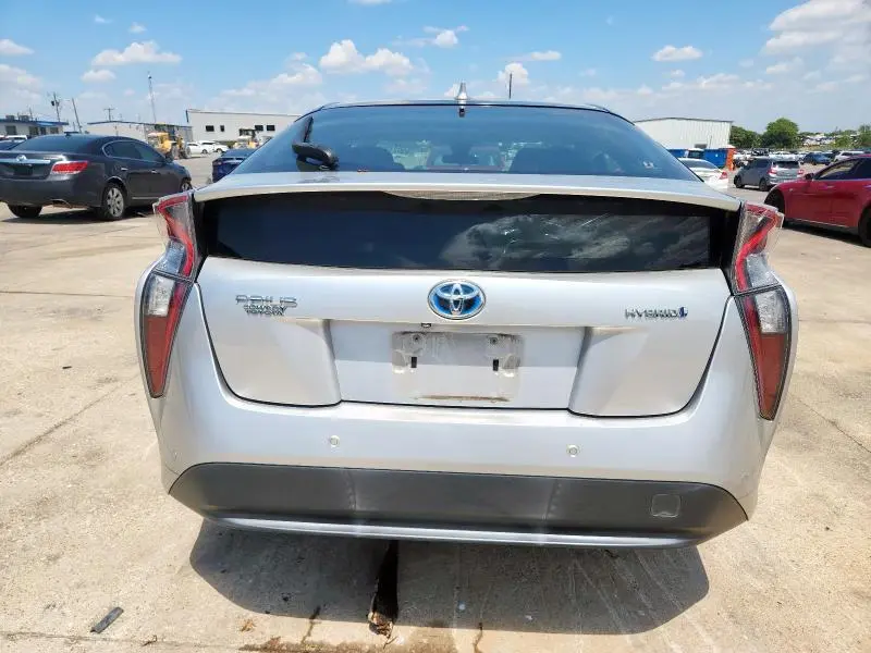 2017 TOYOTA PRIUS   