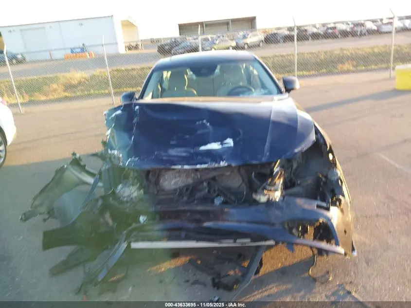 2017 VOLVO S90 T6 MOMENTUM