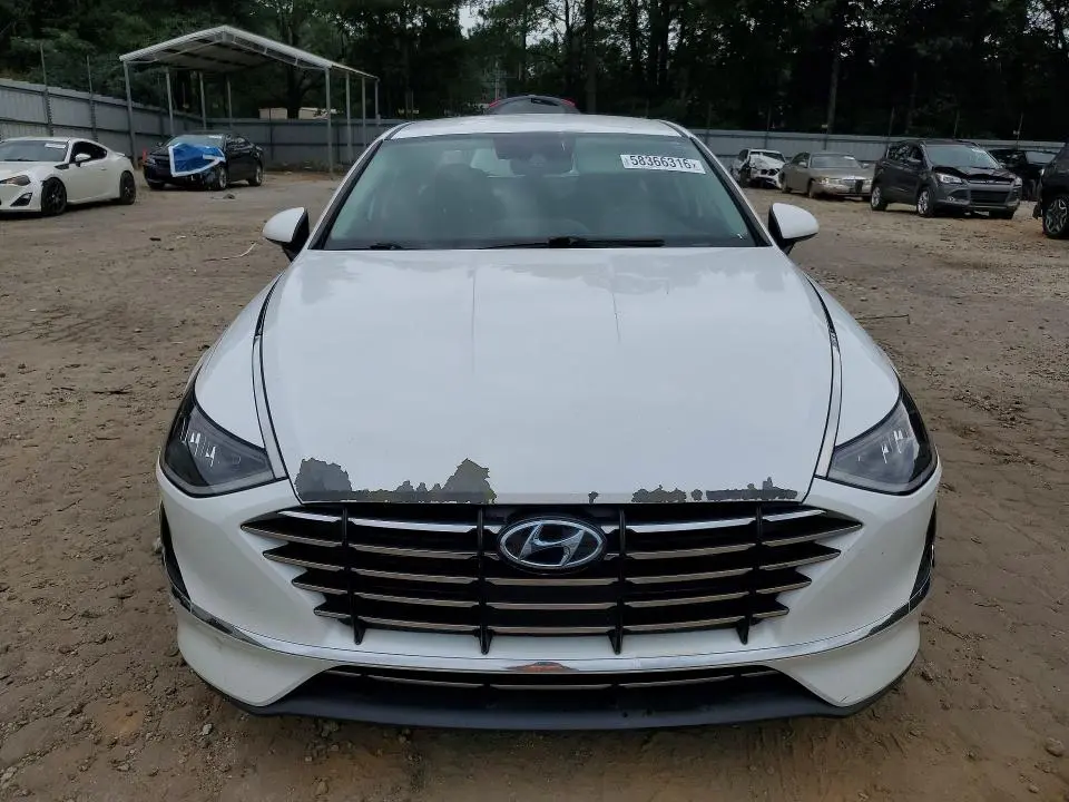2020 HYUNDAI SONATA SE  