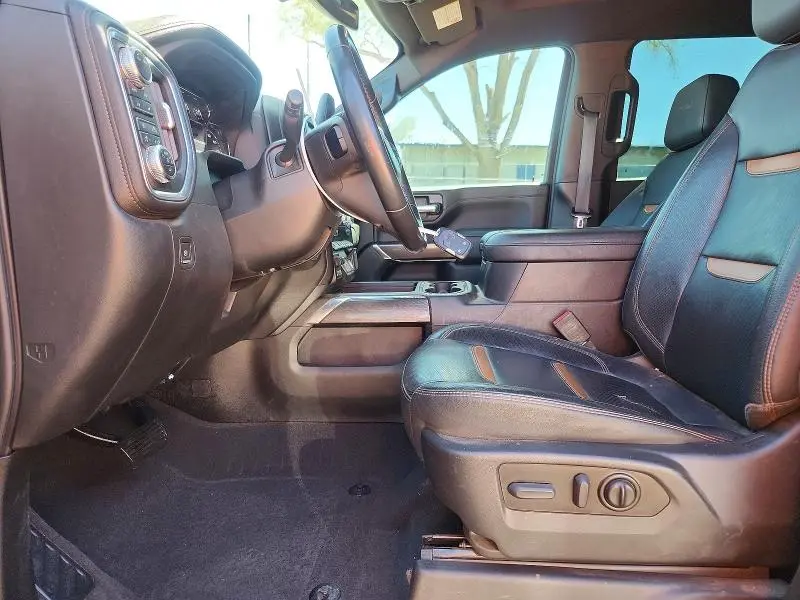 2022 GMC SIERRA K2500 AT4  