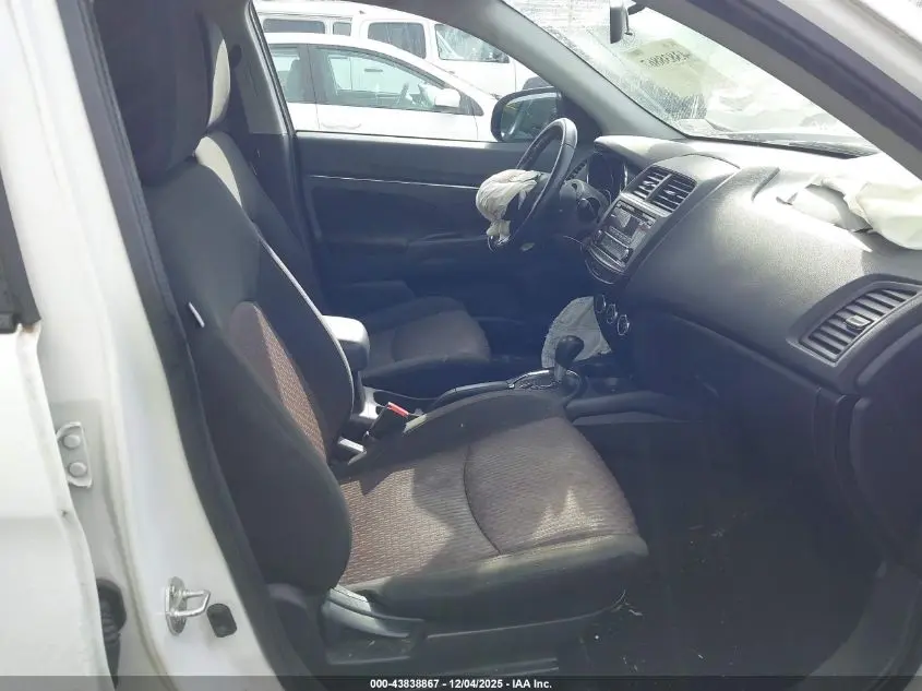 2017 MITSUBISHI OUTLANDER SPORT 2.0 LE