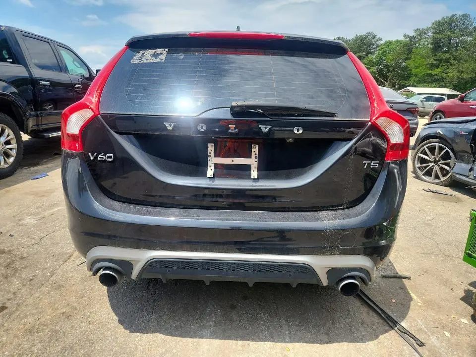 2018 VOLVO V60 T5 DYNAMIC WAGON