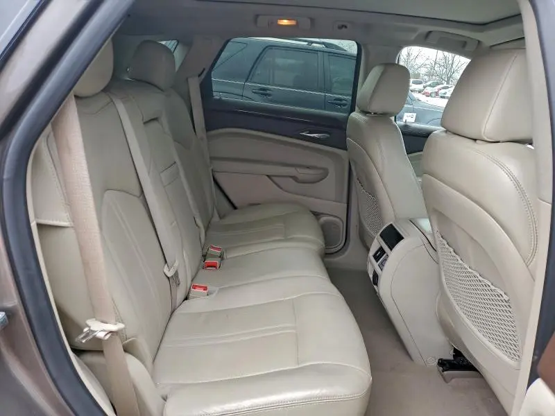 2011 CADILLAC SRX LUXURY COLLECTION  