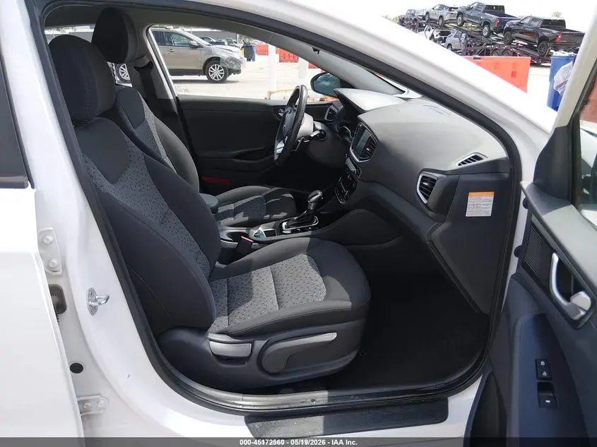 2019 HYUNDAI IONIQ PLUG-IN HYBRID  