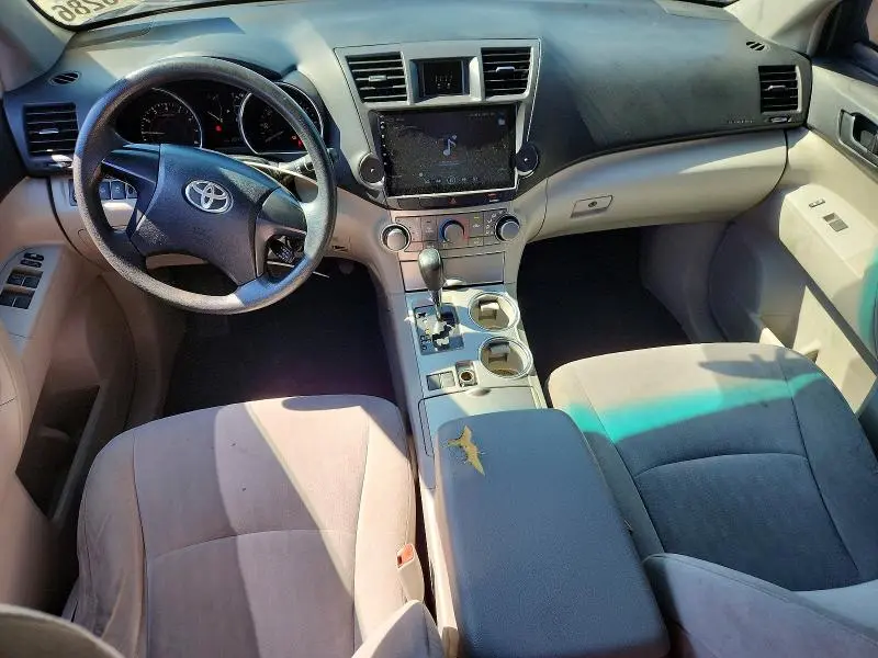 2012 TOYOTA HIGHLANDER BASE  