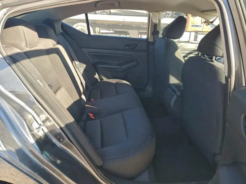 2024 NISSAN ALTIMA S  