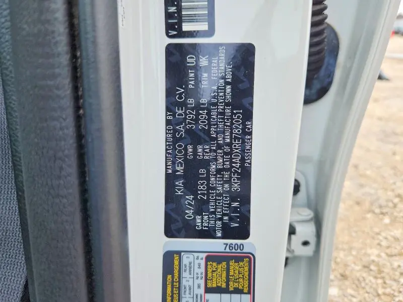 2024 KIA FORTE LX  