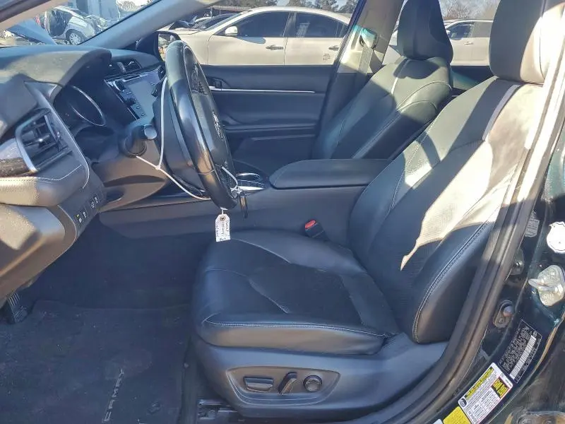 2020 TOYOTA CAMRY XSE  