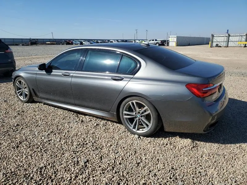 2017 BMW 740 I