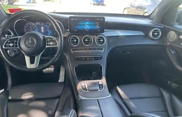 2021 MERCEDES-BENZ GLC 300 4MATIC  