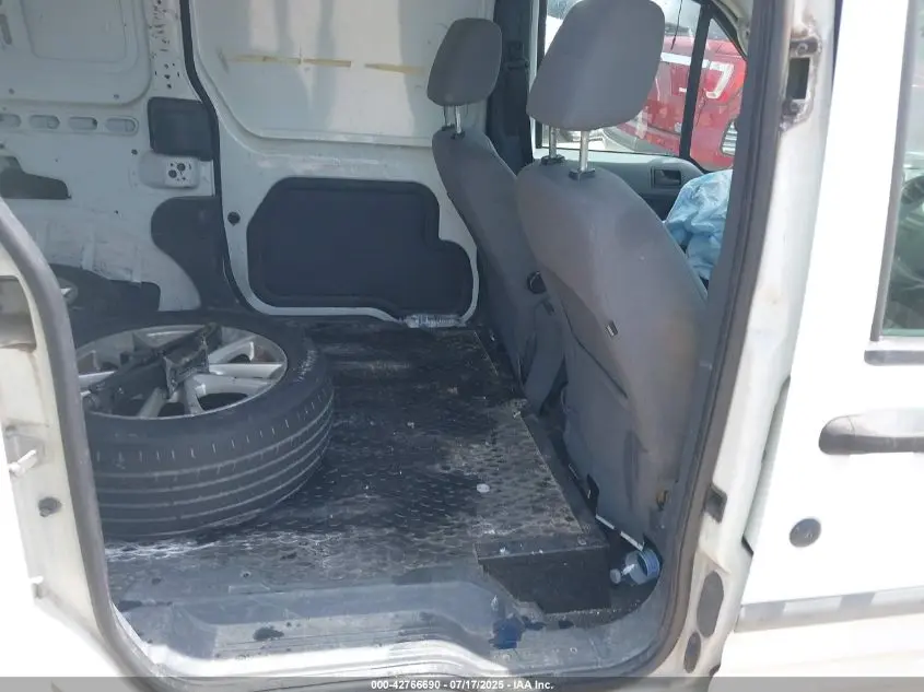 2010 FORD TRANSIT CONNECT XL
