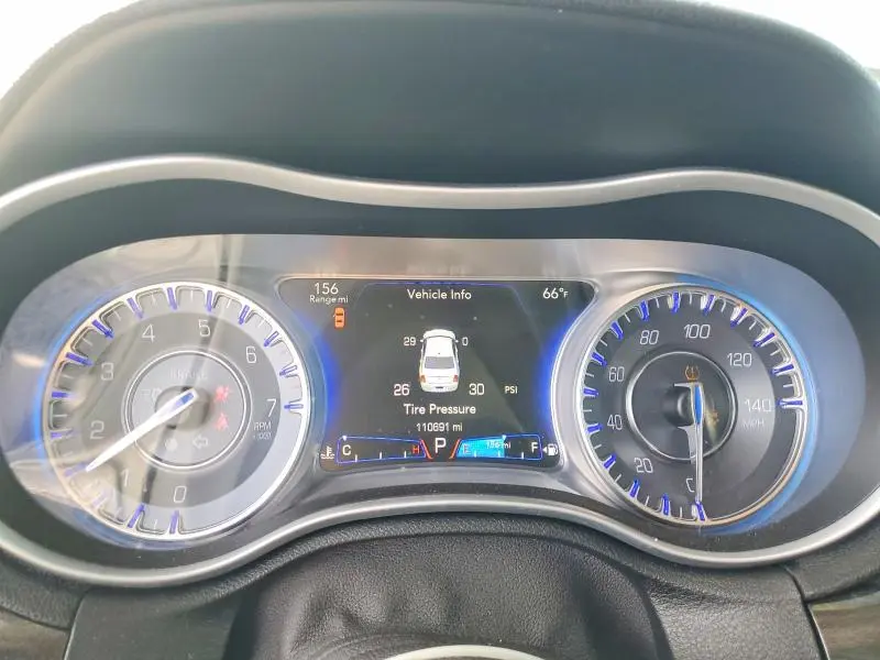 2015 CHRYSLER 300 LIMITED  