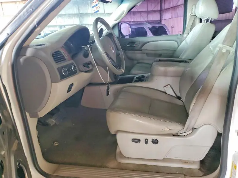 2010 CHEVROLET SILVERADO K1500 LT  