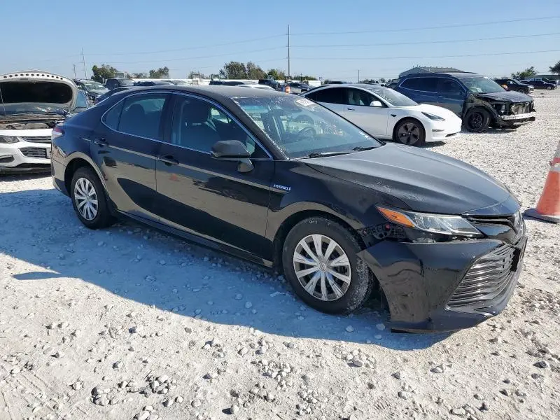 2018 TOYOTA CAMRY LE  