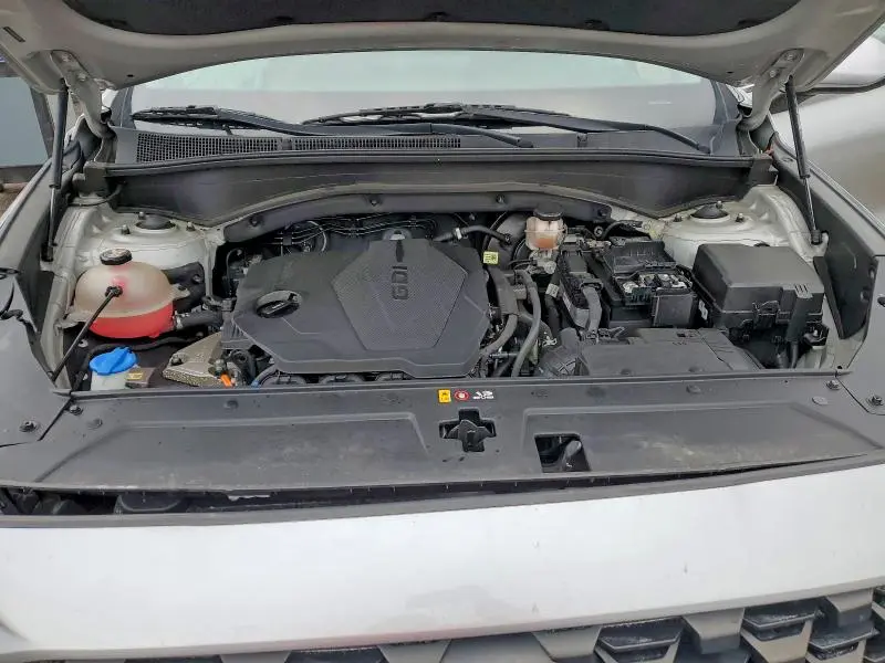 2021 HYUNDAI SANTA FE SE  