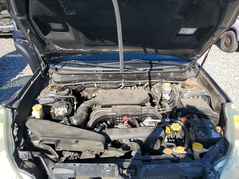 2010 SUBARU LEGACY 2.5I PREMIUM  
