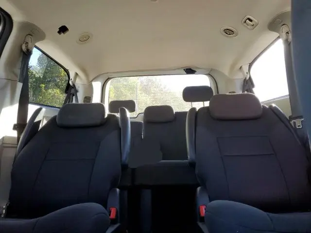 2010 DODGE GRAND CARAVAN SE  