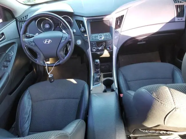 2012 HYUNDAI SONATA SE  