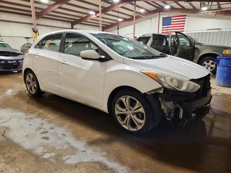 2014 HYUNDAI ELANTRA GT BASE  